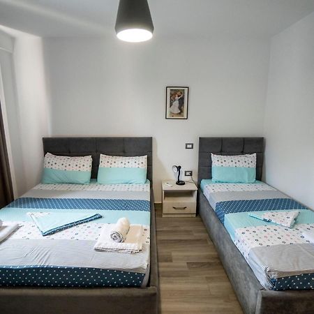 Tuttomondo Apartments Golem  Bagian luar foto