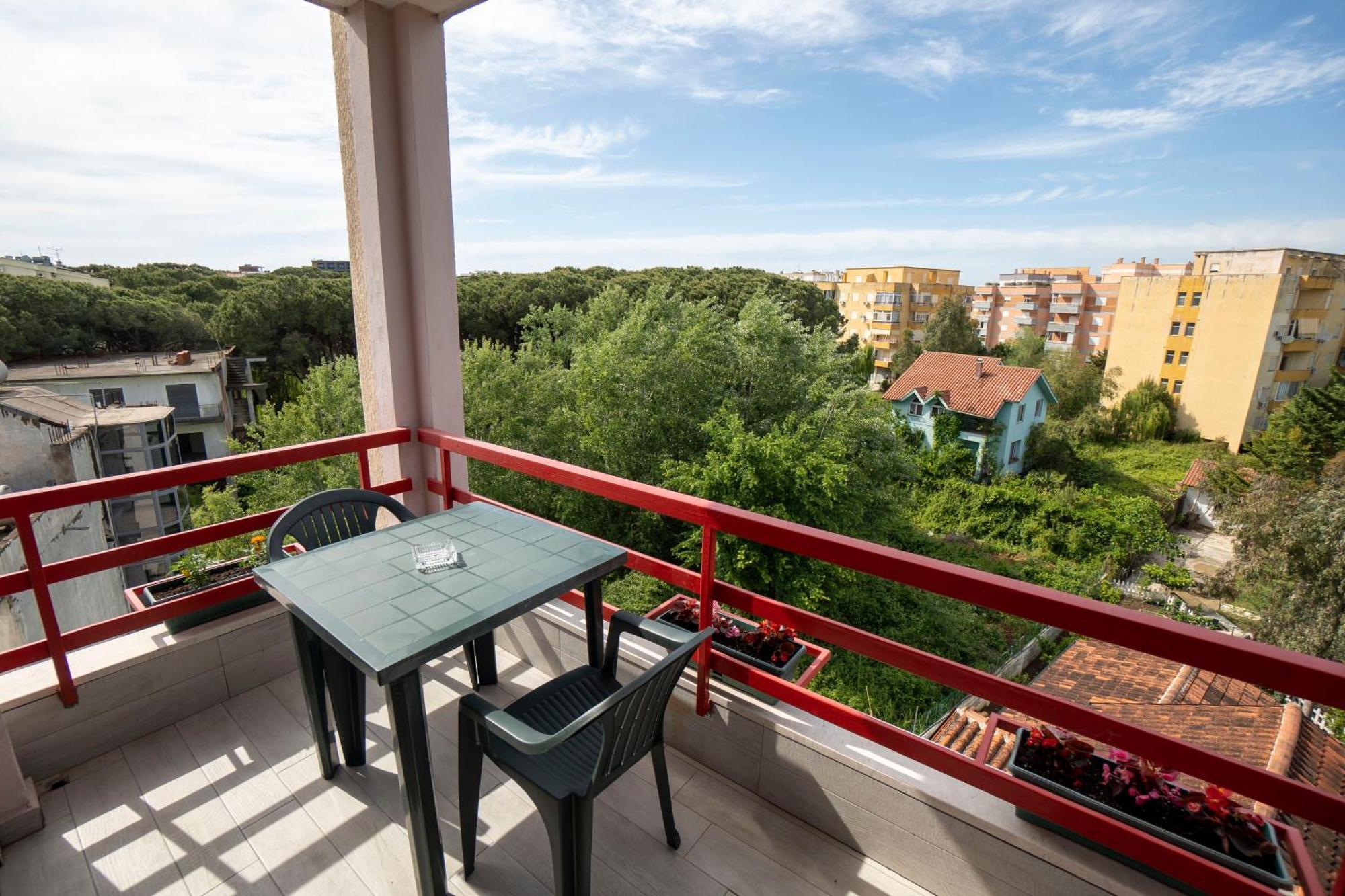 Tuttomondo Apartments Golem  Bagian luar foto