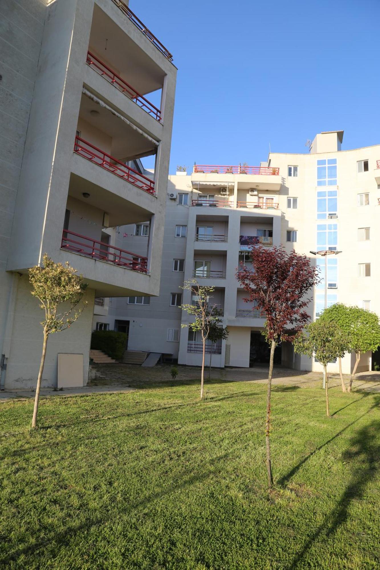 Tuttomondo Apartments Golem  Bagian luar foto