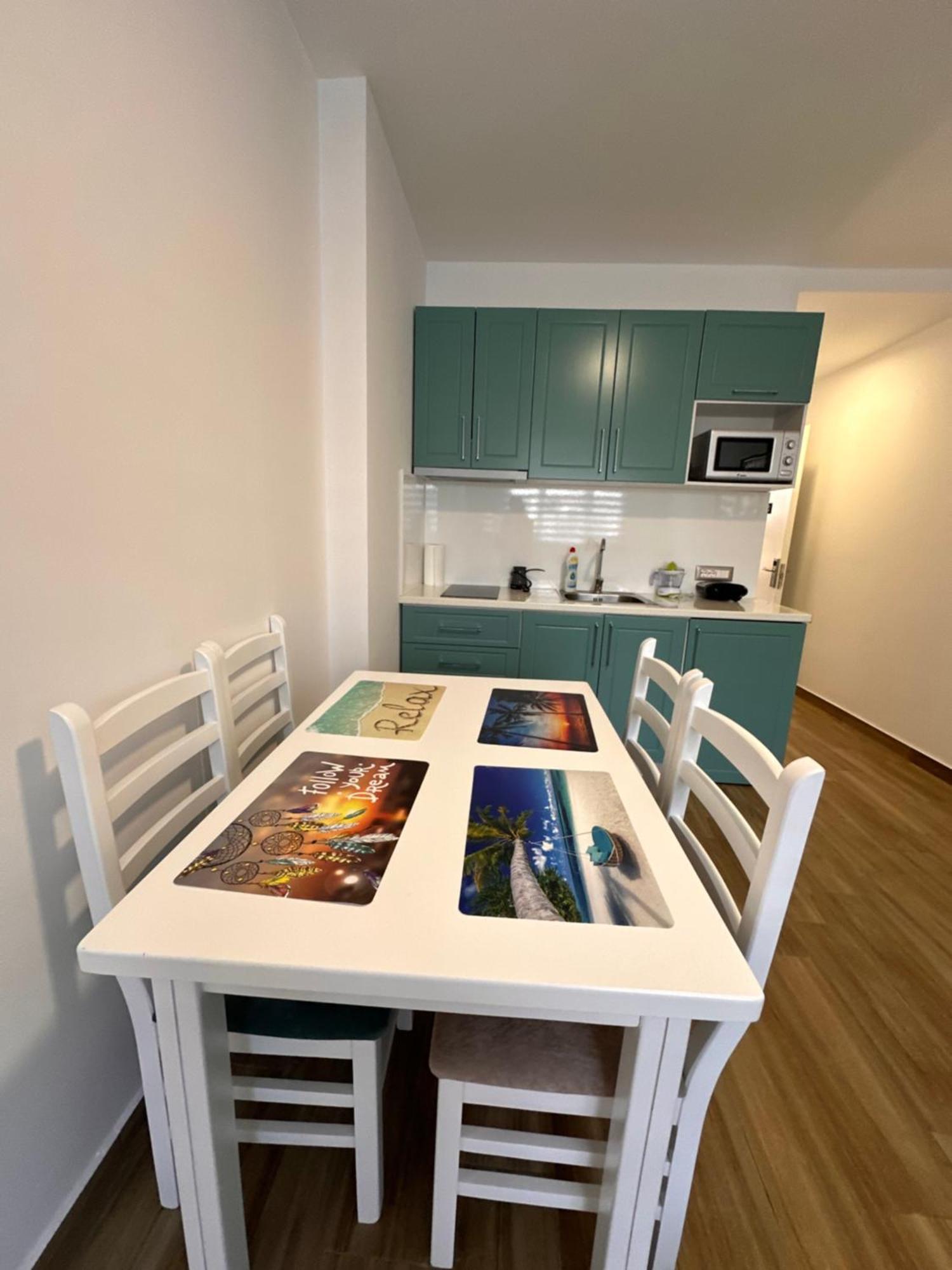 Tuttomondo Apartments Golem  Bagian luar foto
